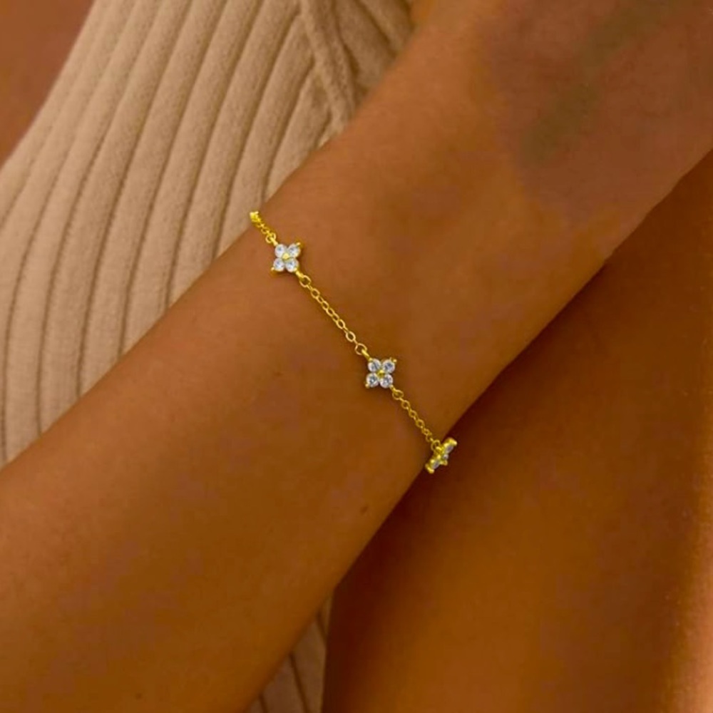 New Bracelet 4 Leaf Clover Stainless Steel Zircon Hypoallergenic Adjustable